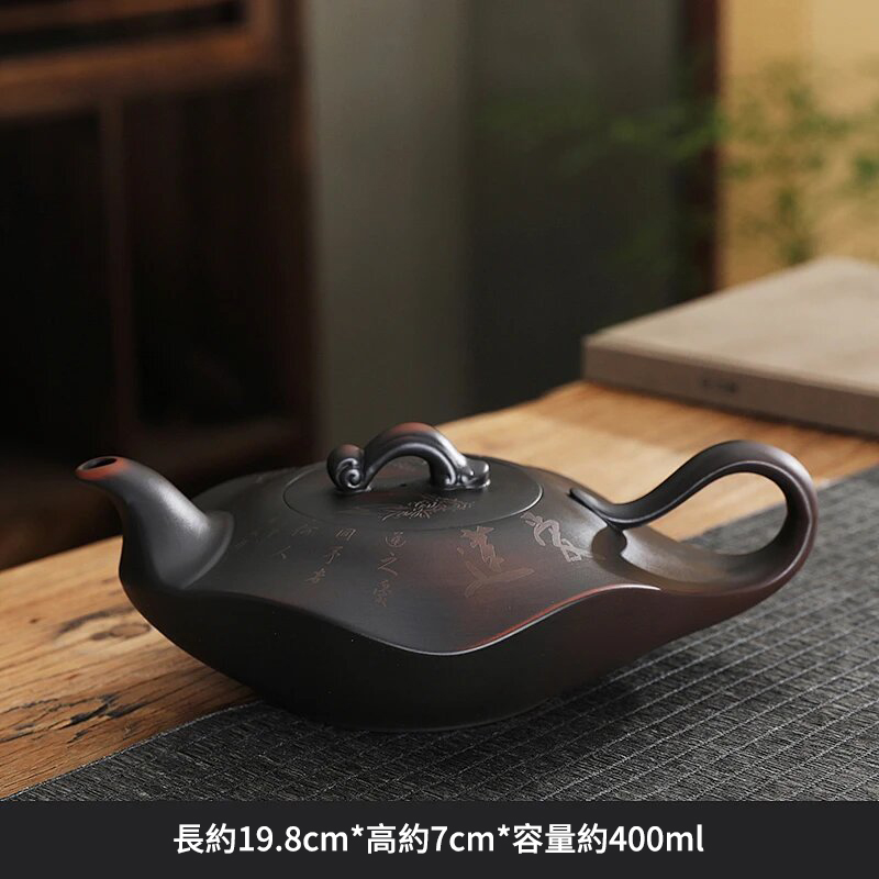 正宗原礦紫陶浮雕富甲天下荷韻 • 荷花壺┃350cc大容量紫砂鳳鳴壺 純手工大師范明偉匠心之作，泡茶更醇香！